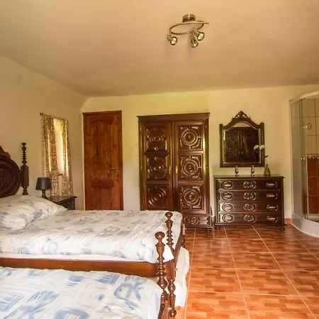 Сasa de vacaciones House And Breakfast 2